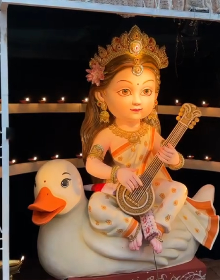 Kolkata's Adorable Saraswati Idol