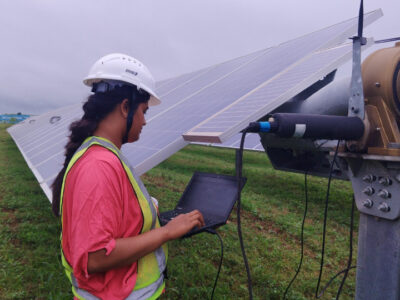 Apraava’s All Women Team at Telangana Solar Plant